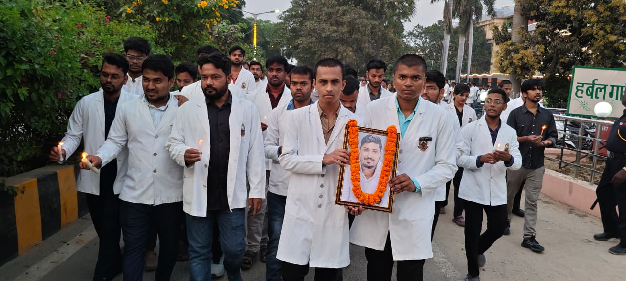 दो लोगों को मौत के घाट उतारने के बाद भी अकड़ता रहा मनबढ़ गोल्डेन साहनी, खुद को बताता है मंत्री संजय निषाद का भतीजा