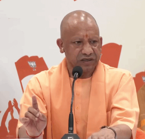 40 आईएएस अफसरों के तबादले, सीनियर अधिकारियों के बदले विभाग 