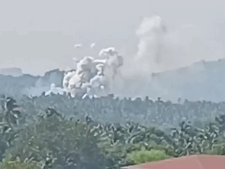  पांच की हालत गंभीर; 40 मजदूर कर रहे थे काम, रेस्क्यू के दौरान भी हुए कई विस्फोट