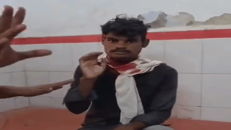 कमरे से मिला खून से सना चाकू, मां ने बताया- शराब की लत से परेशान था बेटा