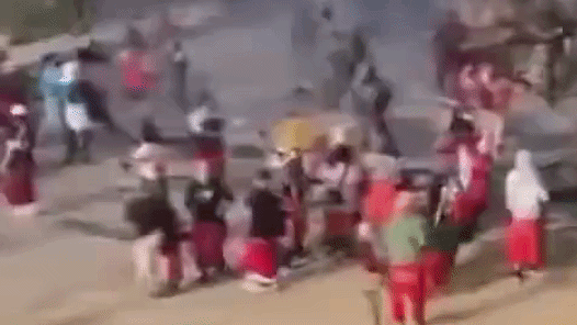 तीखी बहस के बाद बंकर तोड़े, जवानों पर पेट्रोल फेंकने का गंभीर आरोप