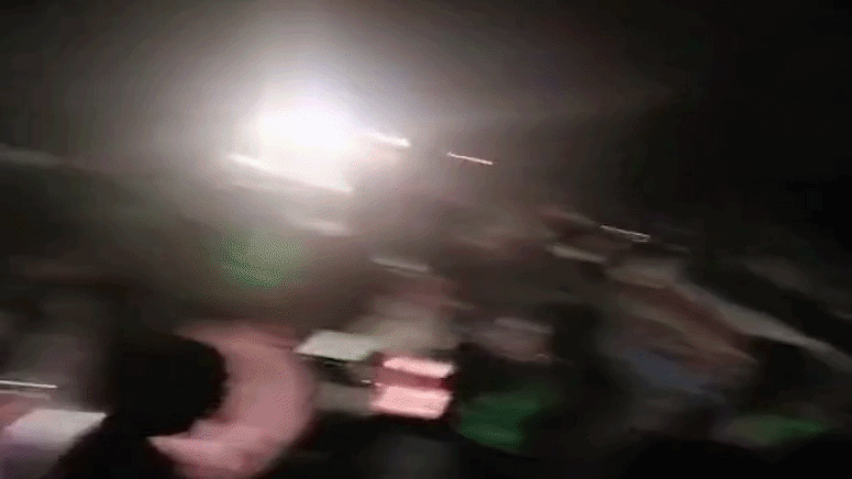 मुहर्रम कार्यक्रम से लौट रहे थे लोग, ग्रामीणों ने किया प्रदर्शन