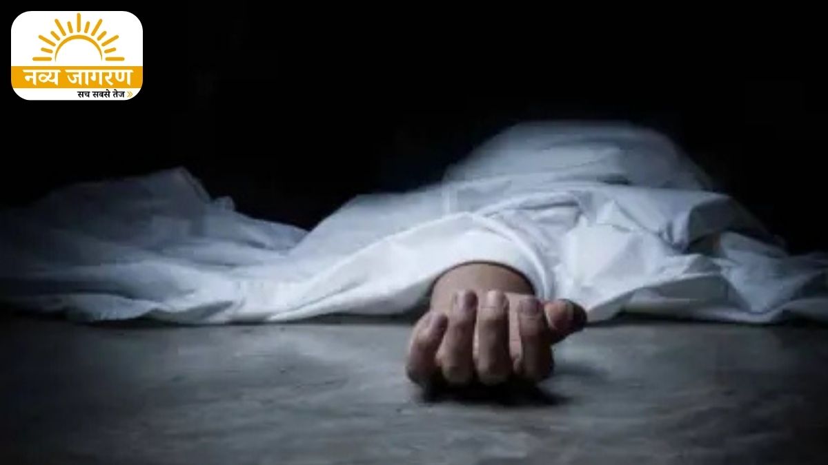 मौके पर मौत, घर से निकली थीं चारा डालने
