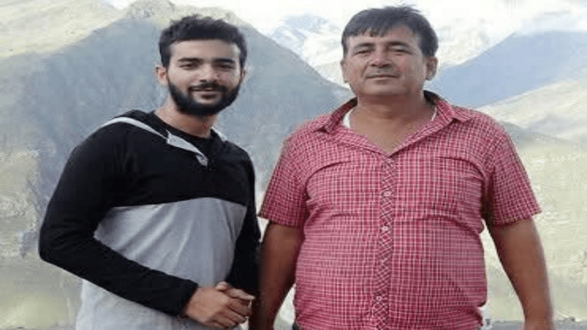 शराबी बेटे ने दागीं 6 गोलियां, डांट के बाद बढ़ा विवाद