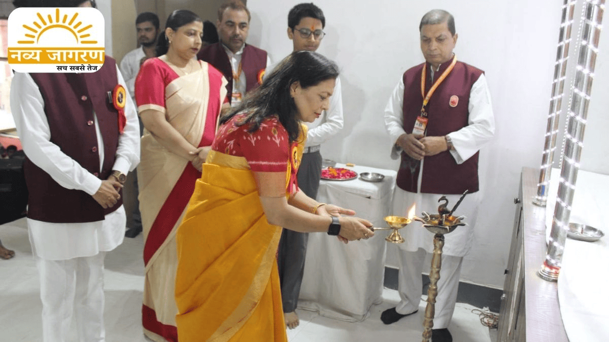 MMM की कुलपति ने कहा- अनुशासन सफलता का मूल मंत्र है, ईमानदारी से करे दायित्वों का निर्वहन