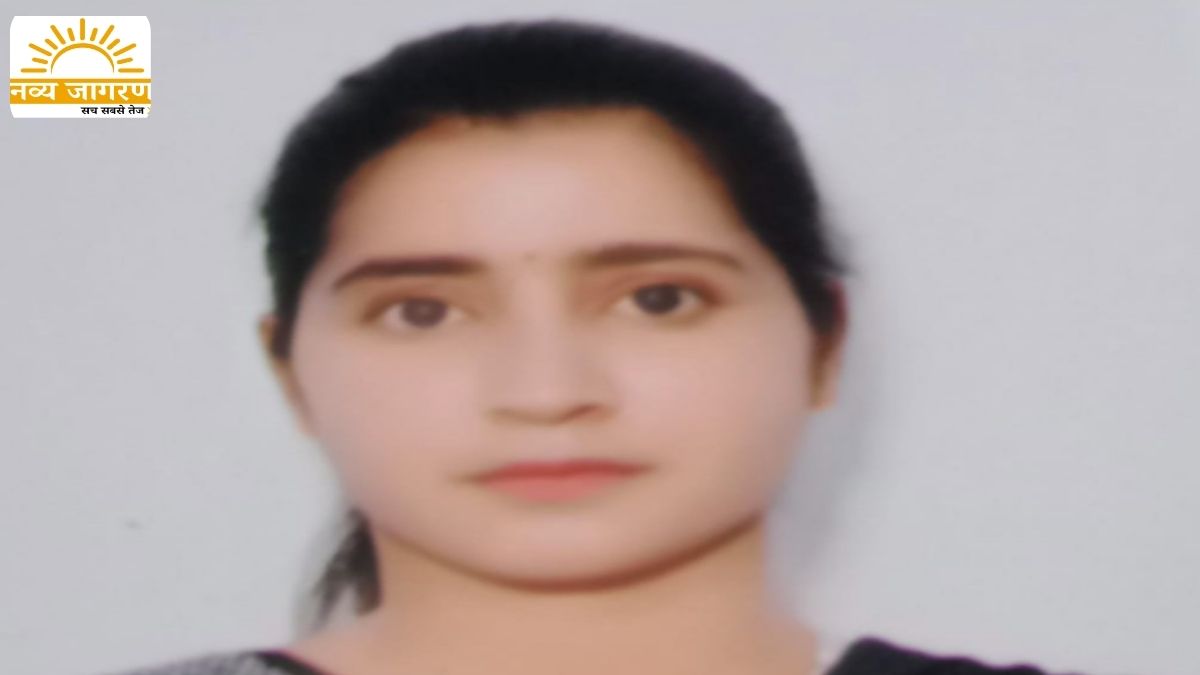 यूपी-पुलिस में 27 नंबर कम आने से मेरिट में नहीं आई, जगाने पहुंची मां को फंदे से लटका मिला शव