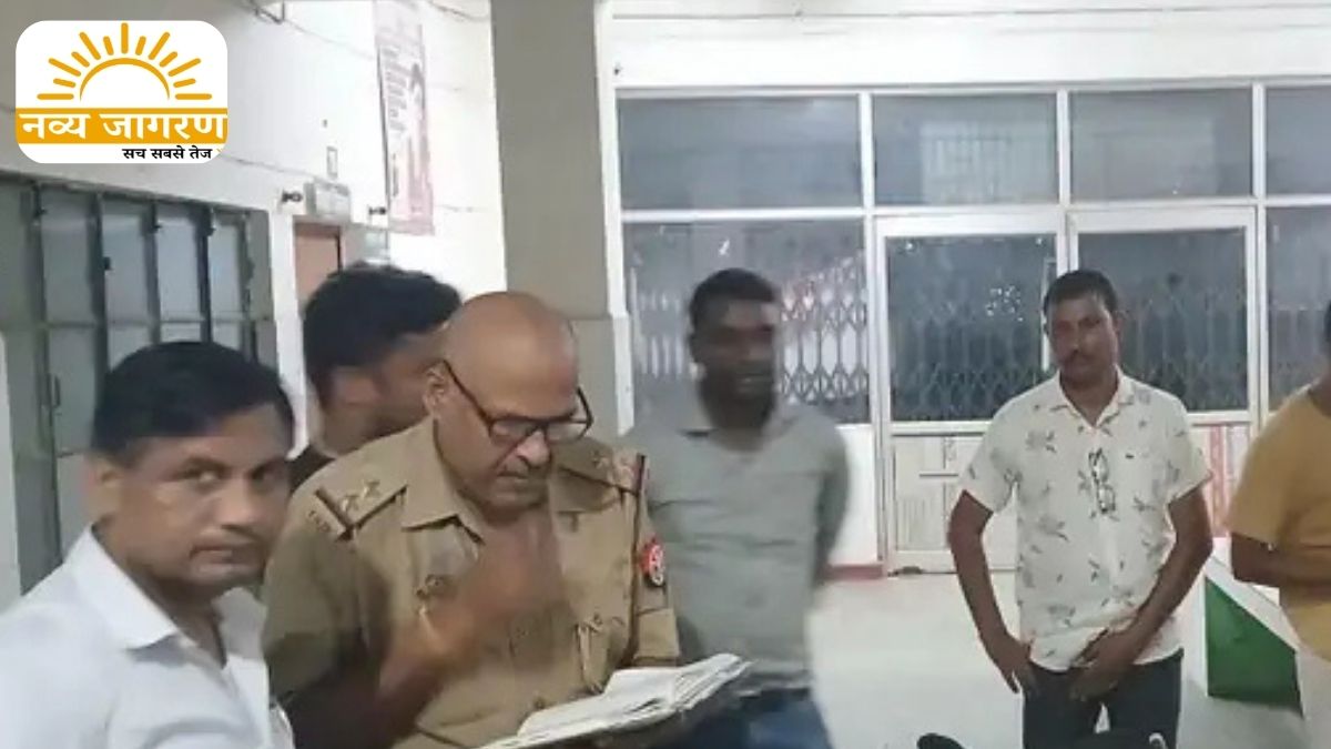 दो साथी गंभीर घायल, बाइक से लौट रहे थे गांव