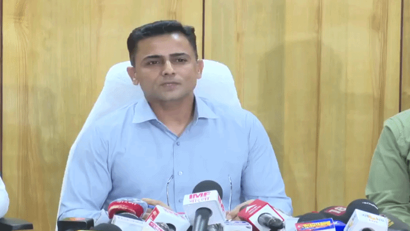 जंतर-मंतर पर प्रदर्शन को निशाना बनाने की साजिश, बंगाल STF का दावा-पुलिस की वर्दी में घुसपैठ की तैयारी