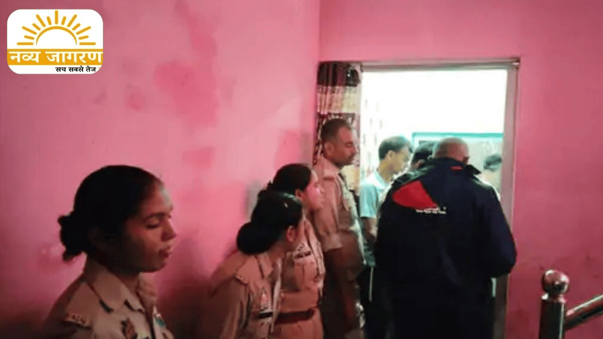 फंदे से लटका मिला शव, जांच में जुटी पुलिस