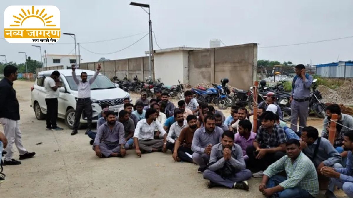 महेसरा चार्जिंग प्वाइंट पर फूटा परिचालकों का गुस्सा, नई कंपनी पर कम सैलरी देने का आरोप